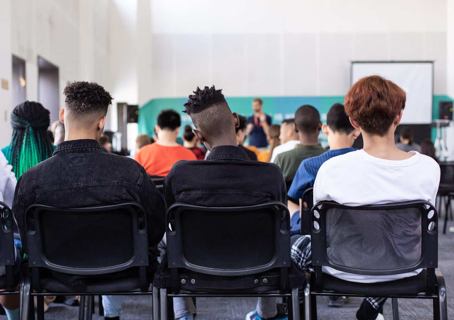 sam-balye-w1FwDvIreZU-unsplash High School